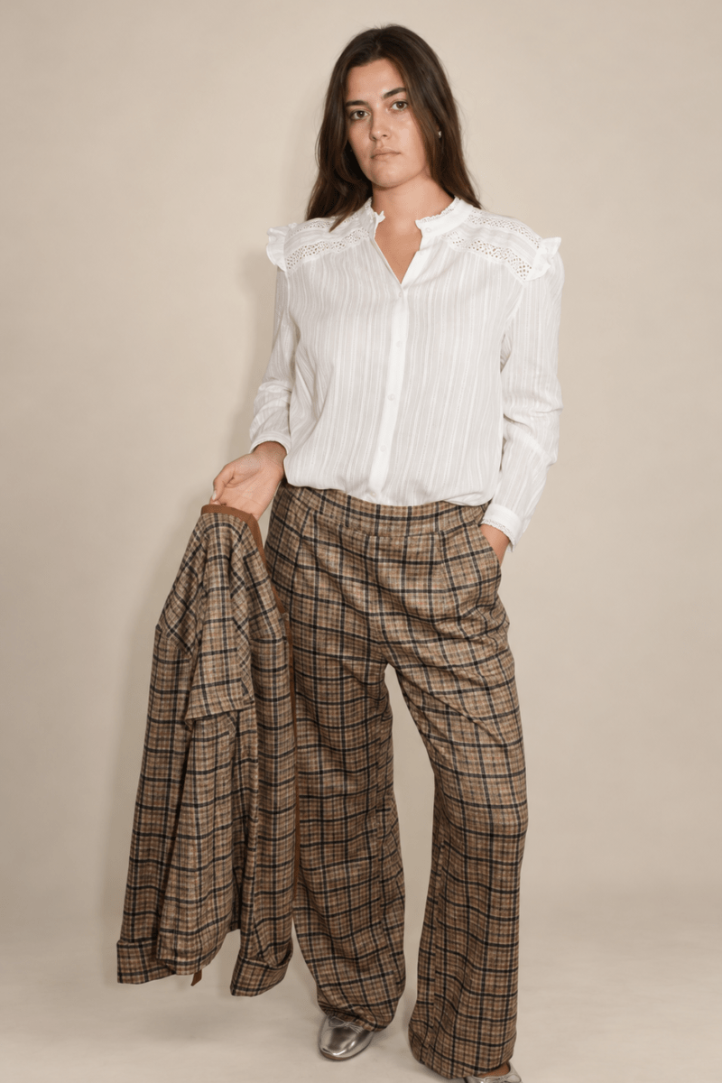 Blusa Patricia blanca de LA COMET de algodón con detalles de encaje